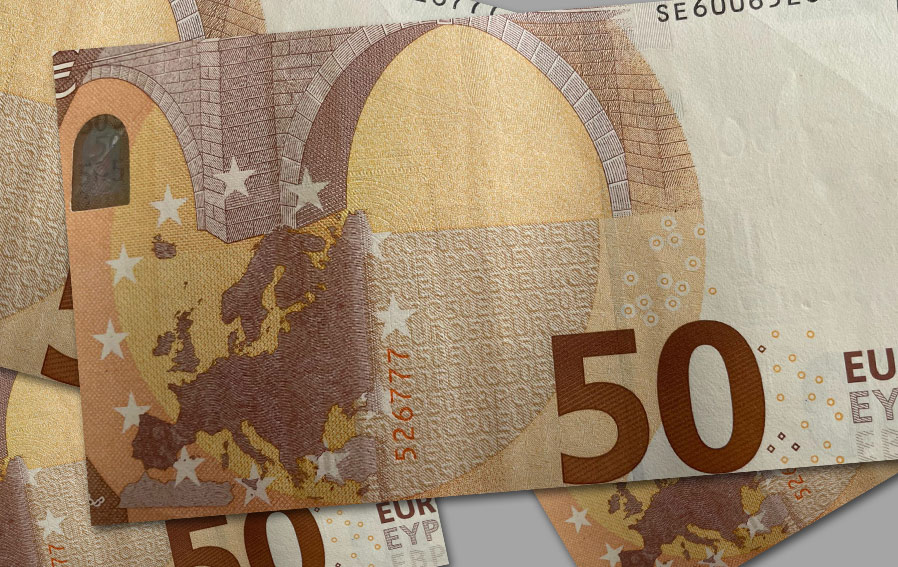 Euro Bank notes – turn around and see